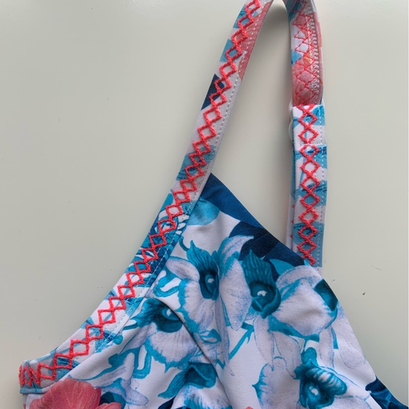 Seafolly Underwire One Piece Swimsuit - Picture 5 of 9